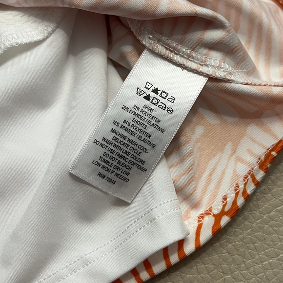 NWT - Tommy Bahama Women’s Island Cays Golf Skort - Size XL - Picture 11 of 11